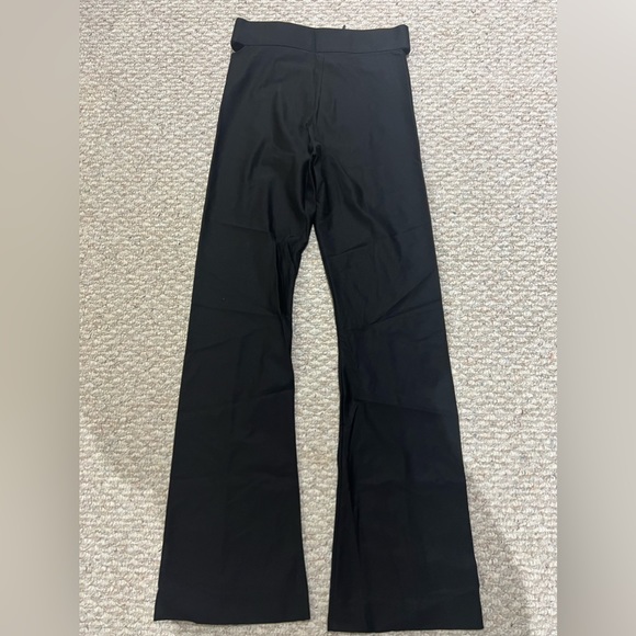 Zara pants cut out on the sides size large - Picture 2 of 4